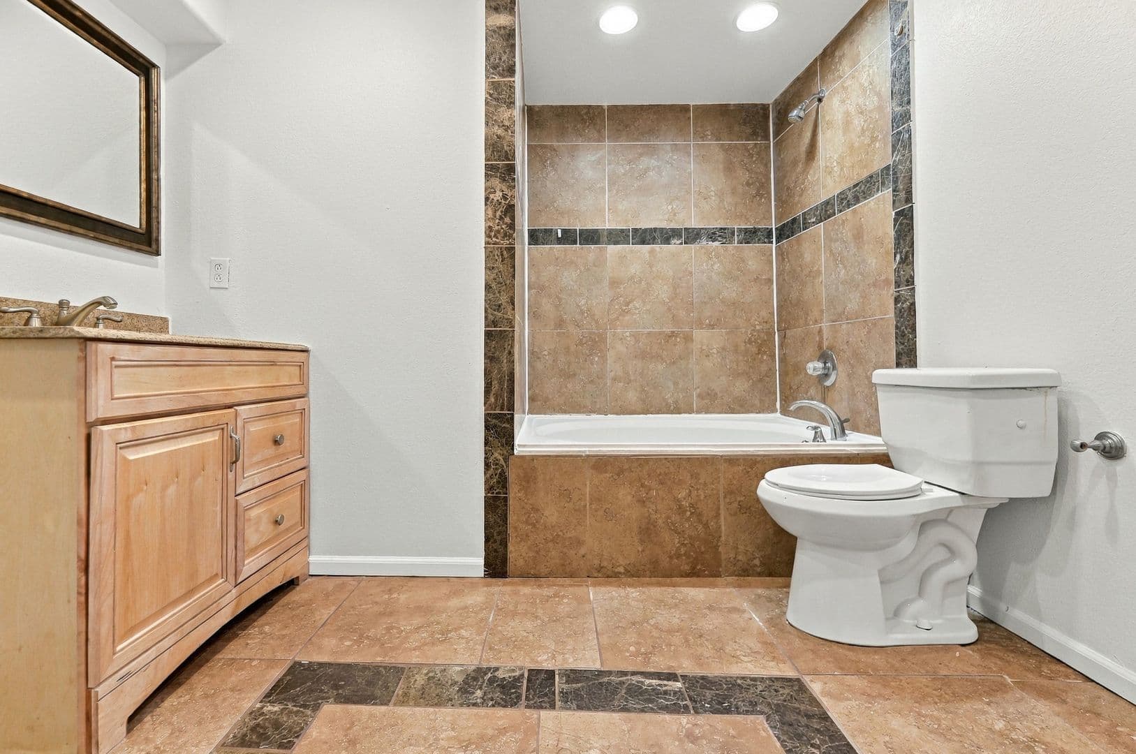 Brighton House: 6684 Monaco Dr