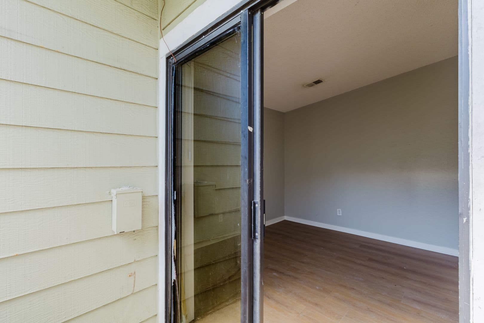 Aurora Condo: 932 S Dearborn Way