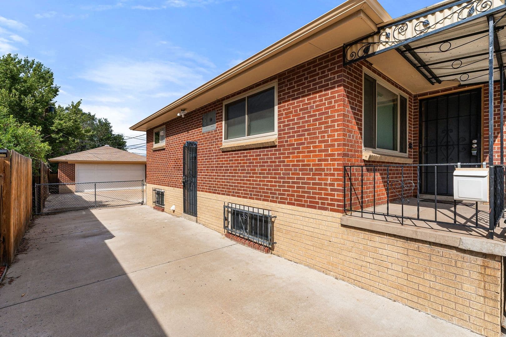 Denver House: 3191 W Bails