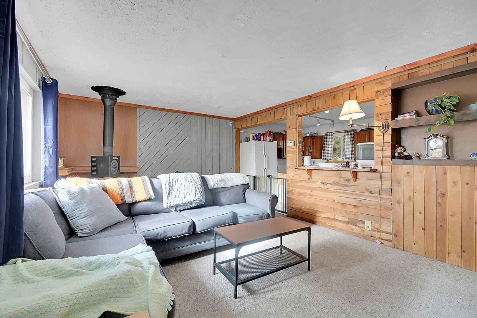 Bailey House: 2027 Roland Dr