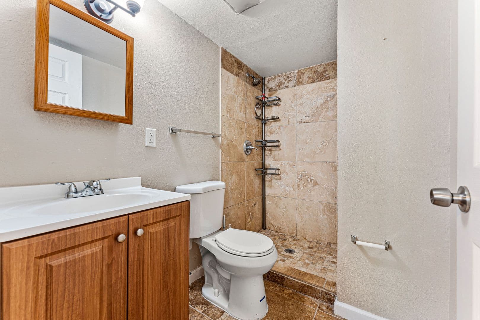 Castle Rock Townhome: 1380 South St