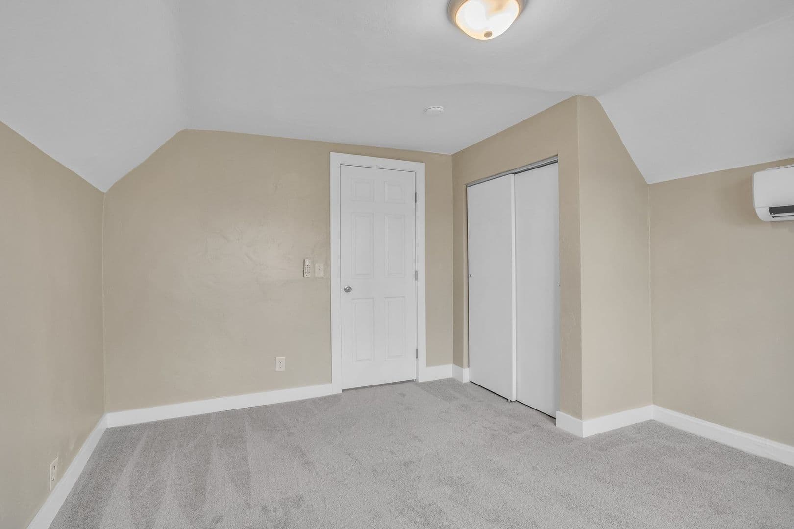 Pueblo House: 912 W 13th St #A