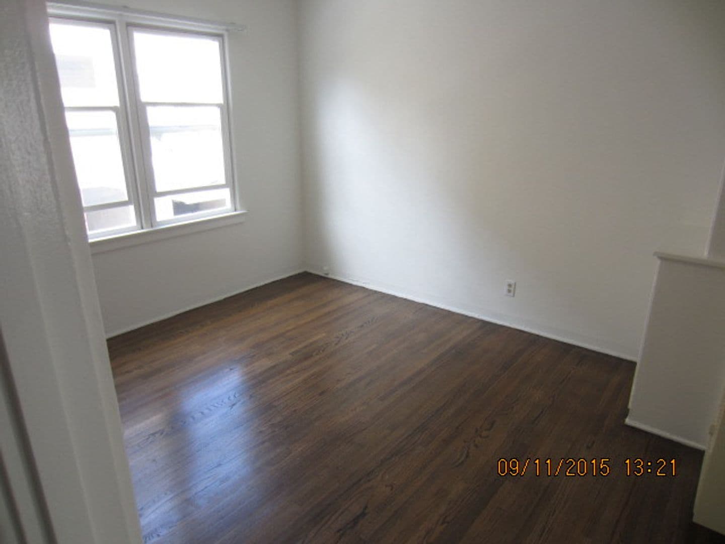 BEVERLY HILLS Apartment: 315-319 N. LA PEER DR