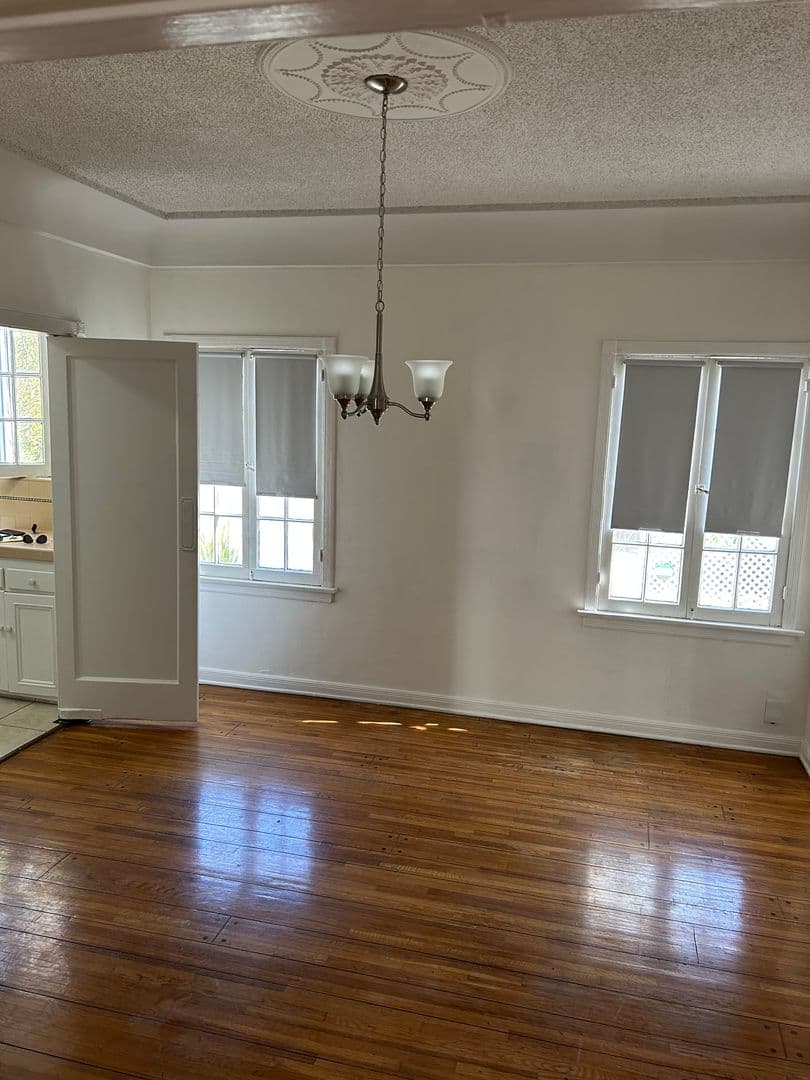 LOS ANGELES Apartment: 6446 - 50 1/2 W. OLYMPIC BLVD