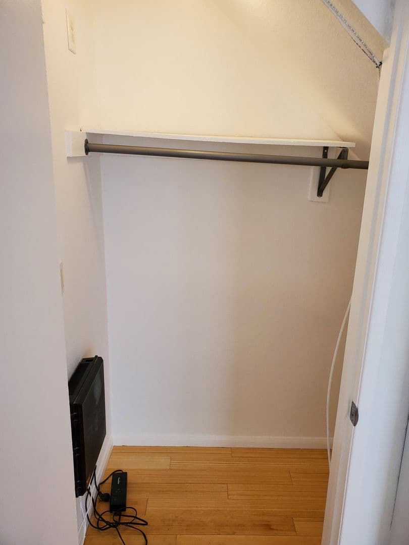 LOS ANGELES Apartment: 4031 MCLAUGHLIN AVE