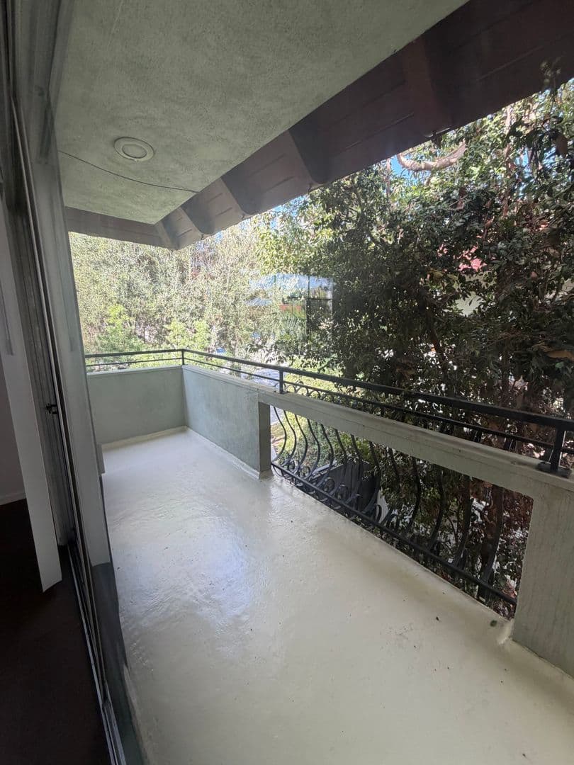 LOS ANGELES Apartment: 3344 MENTONE AVE