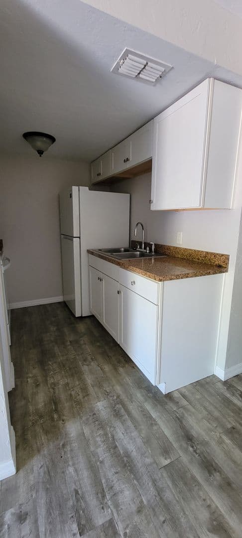 Gainesville Apartment: 500 SW 69TH STREET