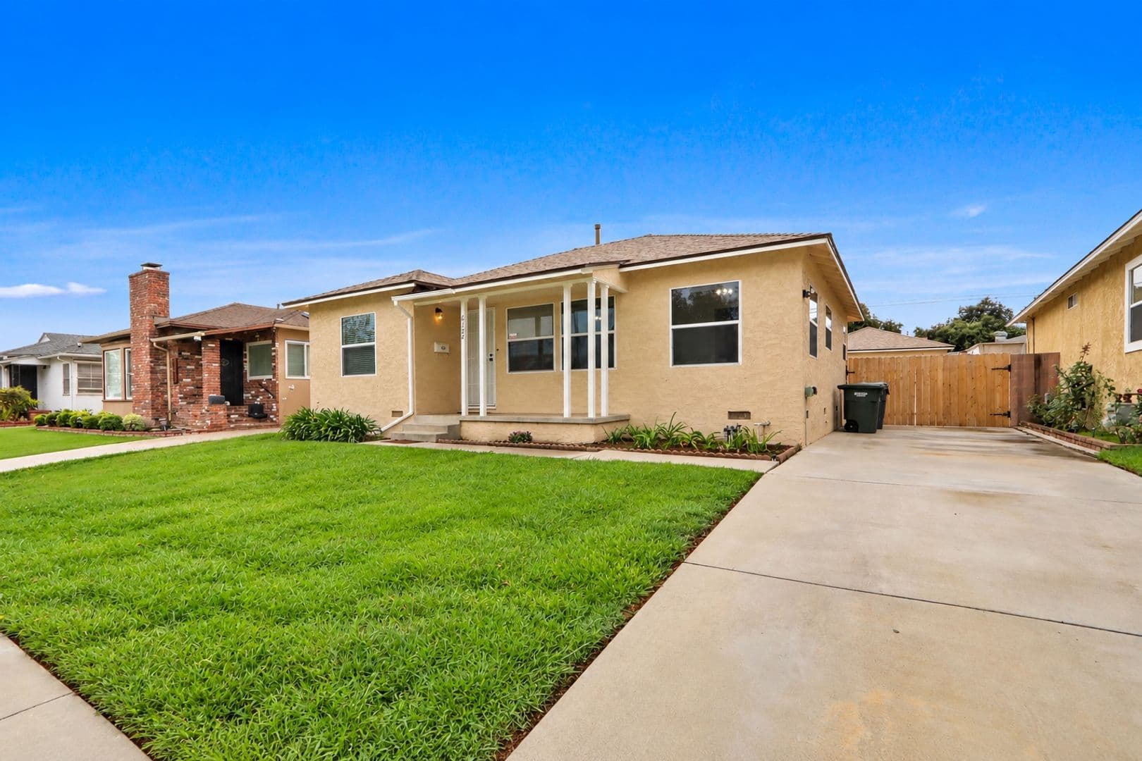 Lakewood House: 6122 Harvey Way