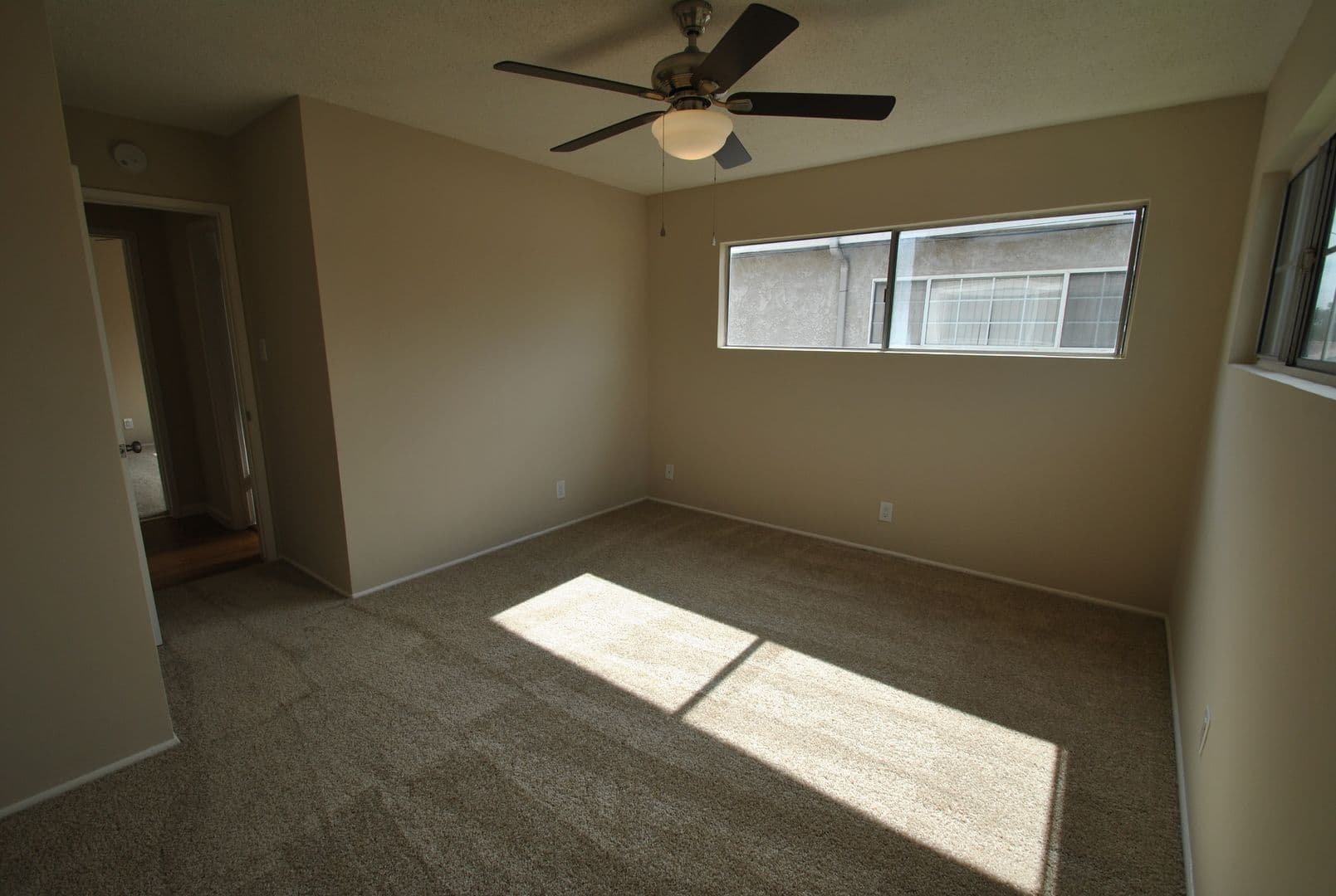 Los Alamitos Apartment: 4165 Farquhar Avenue
