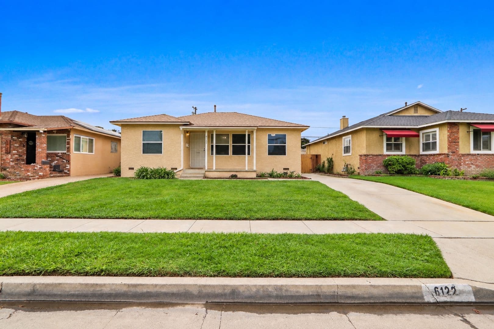 Lakewood House: 6122 Harvey Way