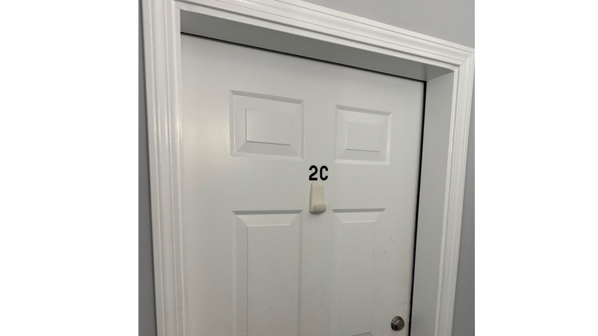 Hyannis Apartment: 185 Stevens Street