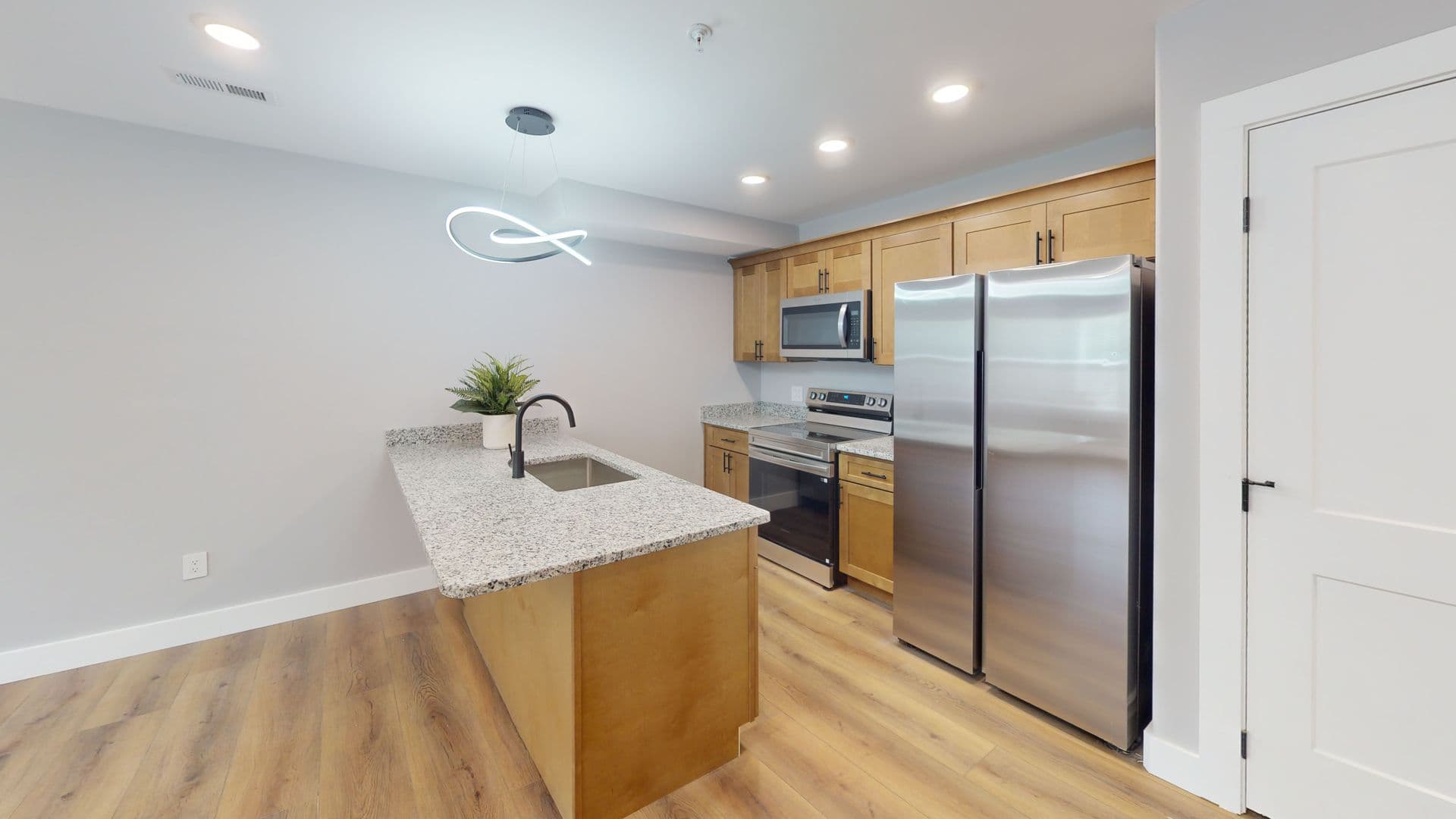 Knoxville Townhome: 2209 Highland Ave