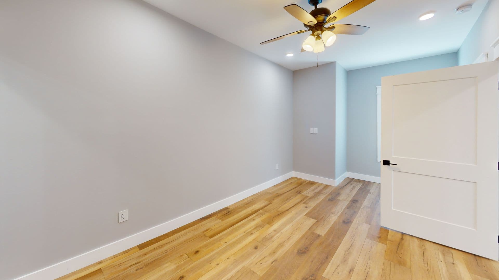 Knoxville Townhome: 1207 Hedge Ave