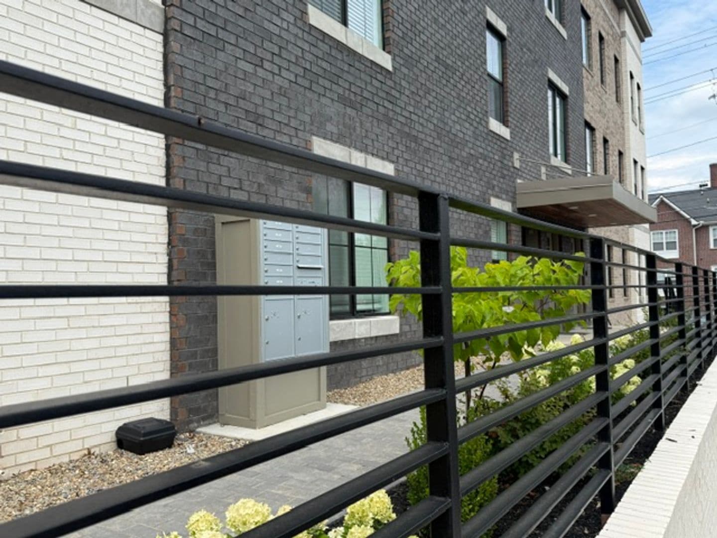 Knoxville Townhome: 2209 Highland Ave