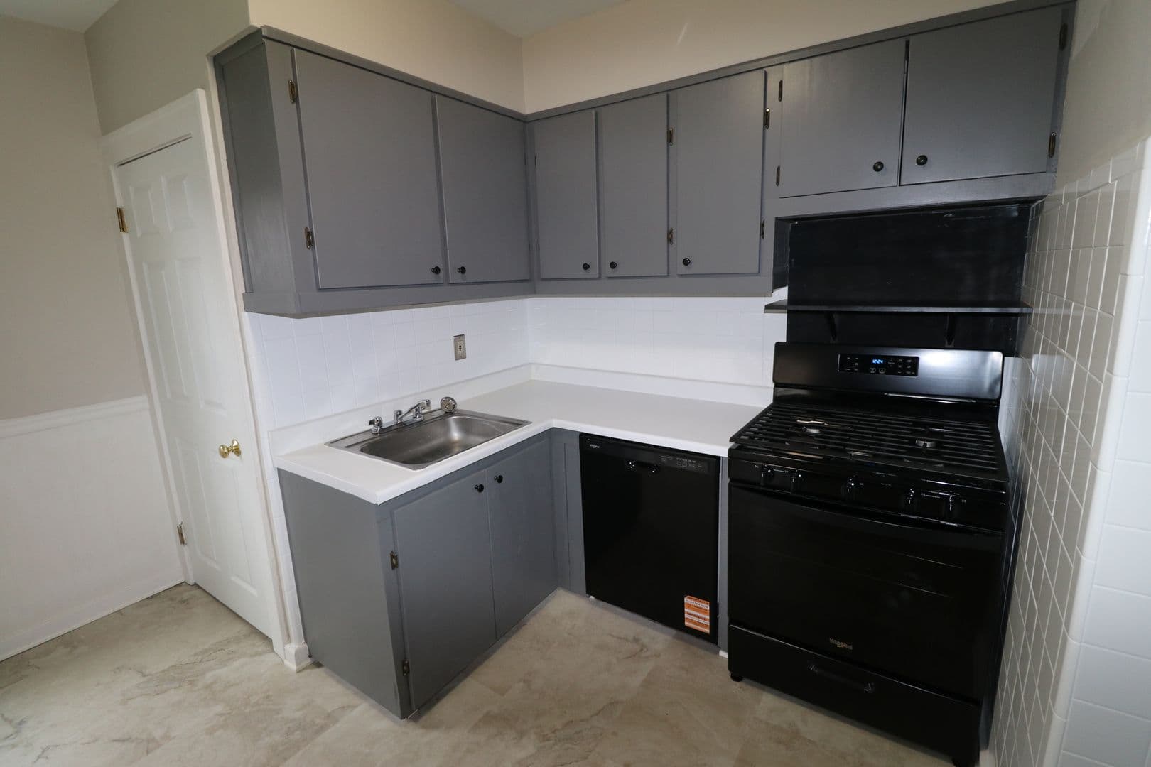 Cleveland House: 4287 Rocky River Drive
