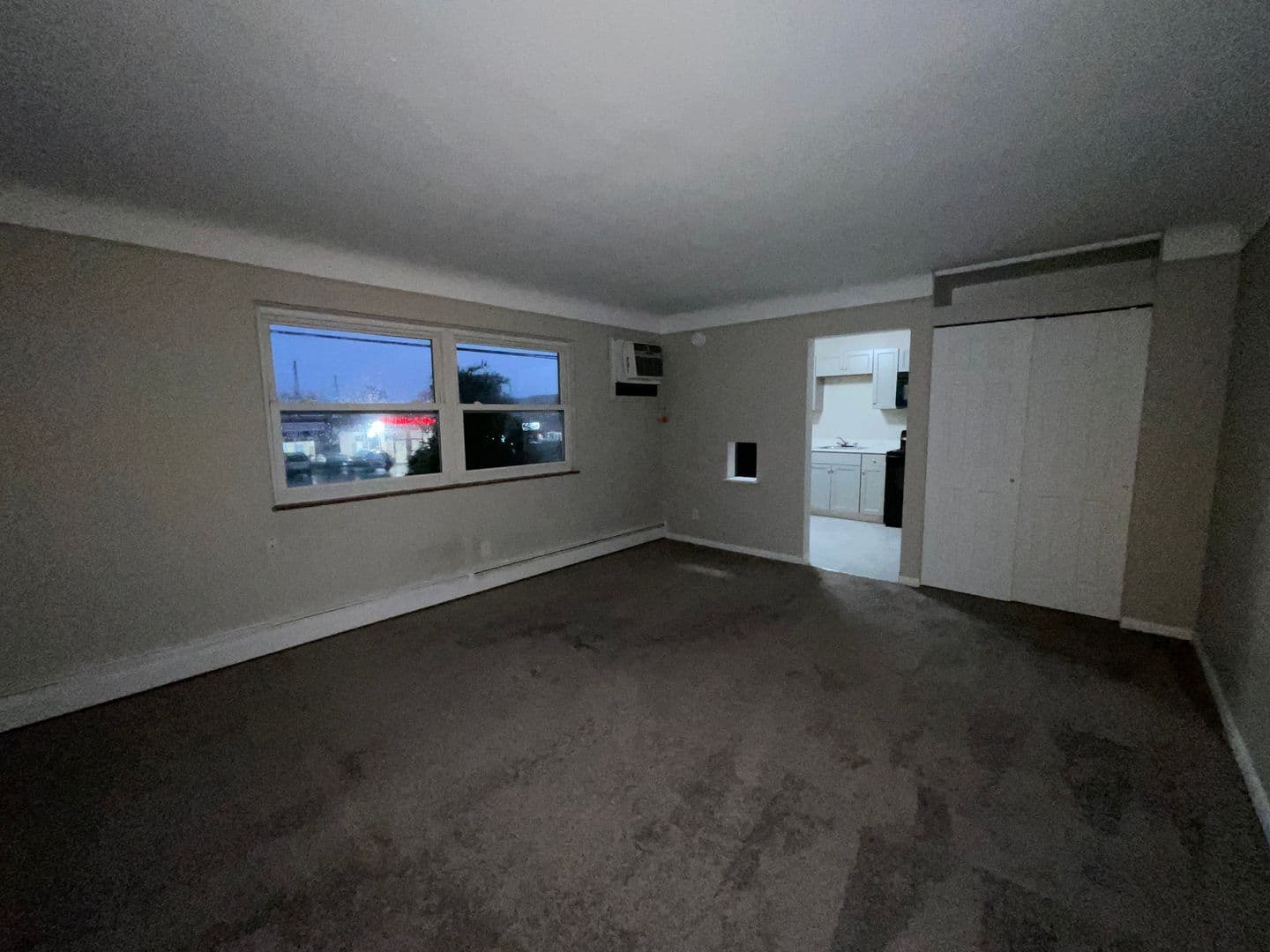 Brooklyn Apartment: 4339 Ridge Road