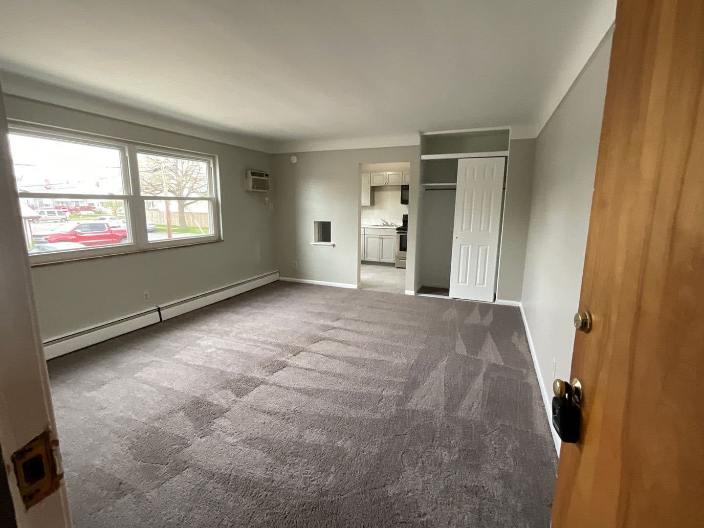 Brooklyn Apartment: 4339 Ridge Road