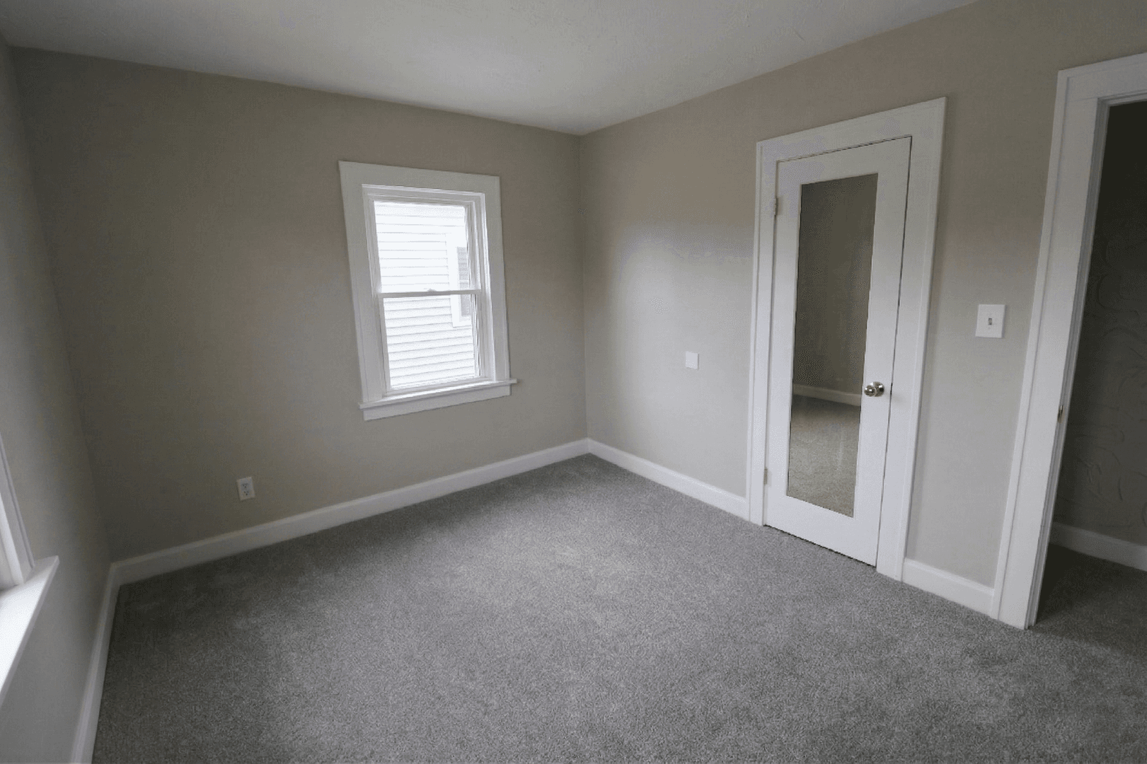 Cleveland House: 4287 Rocky River Drive