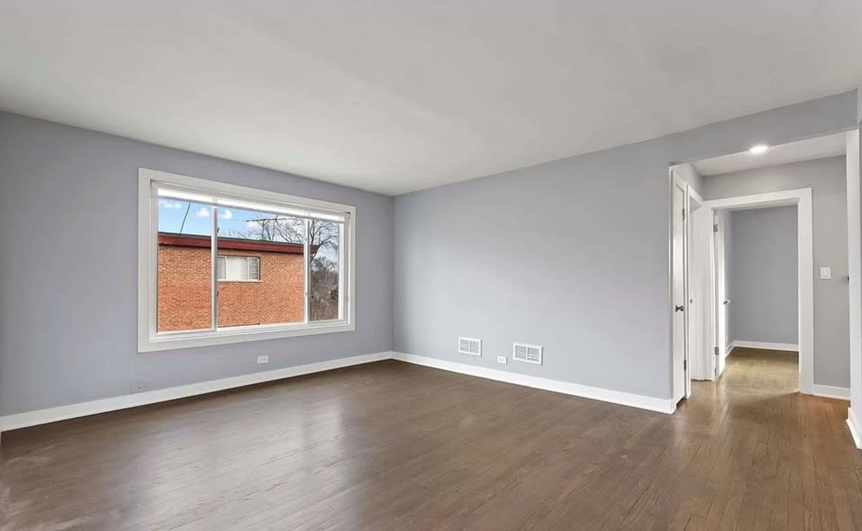 Waukegan Apartment: 722 - 731 Linden & Walnut