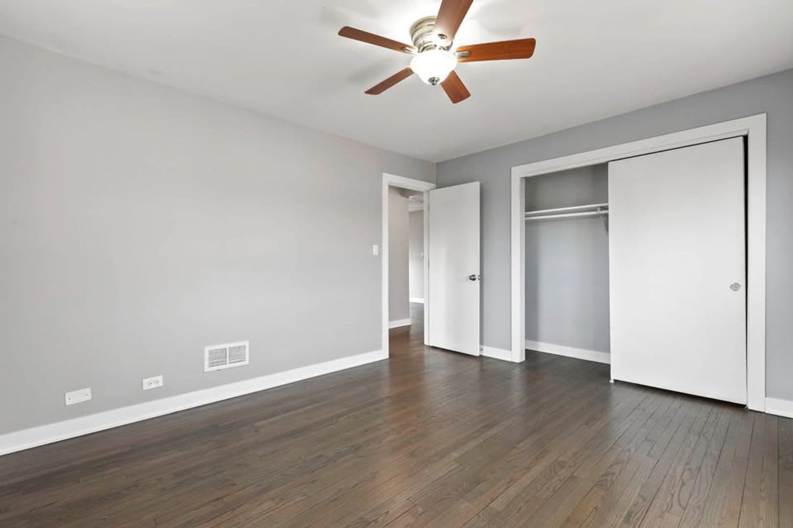 Waukegan Apartment: 722 - 731 Linden & Walnut