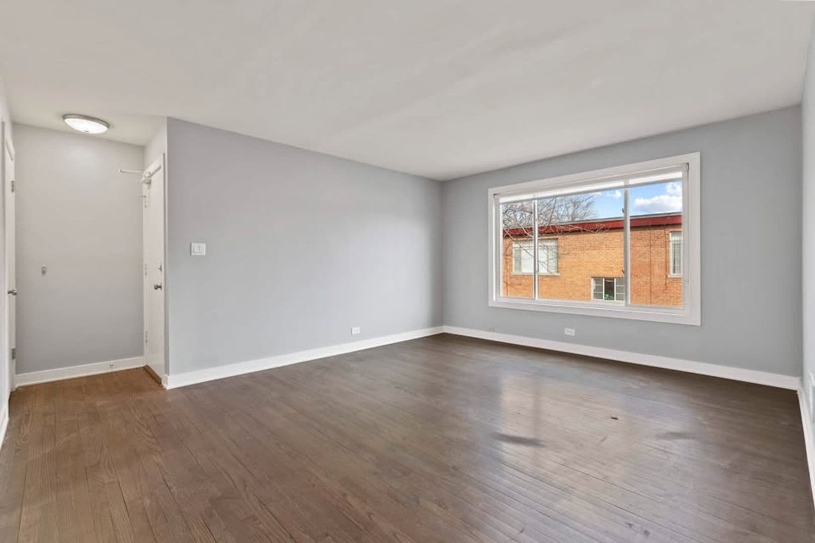 Waukegan Apartment: 722 - 731 Linden & Walnut