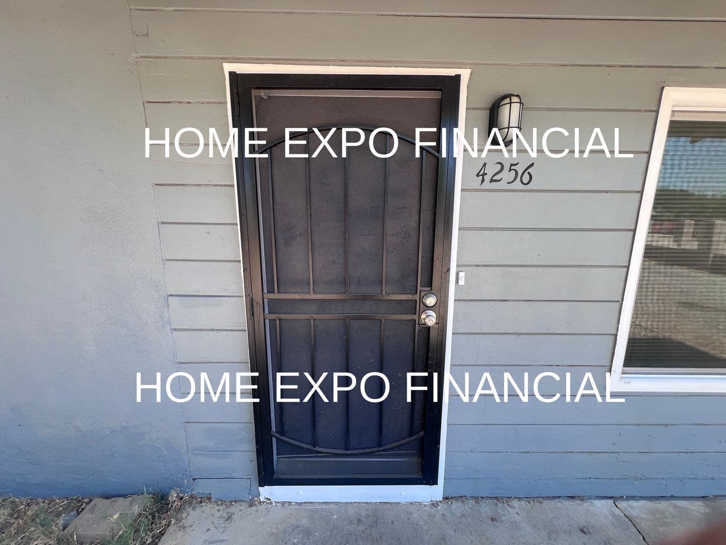 Riverside House: 4256 Avon St.