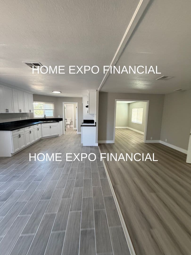 Perris House: 21660 Oak St.