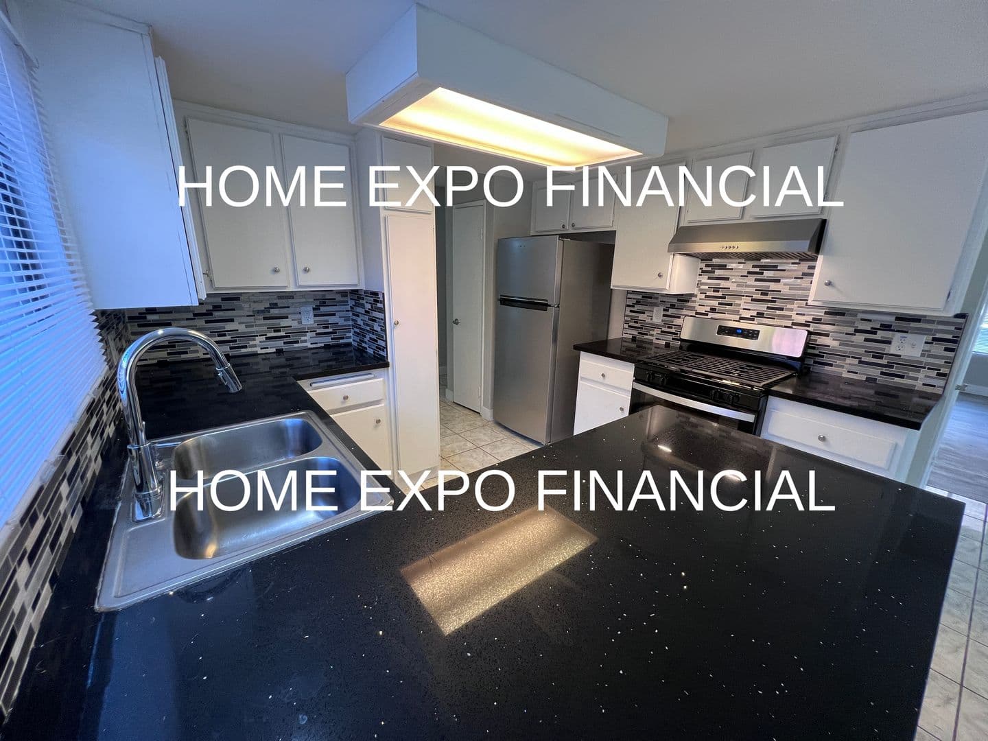 Corona House: 186 Breezewood Rd