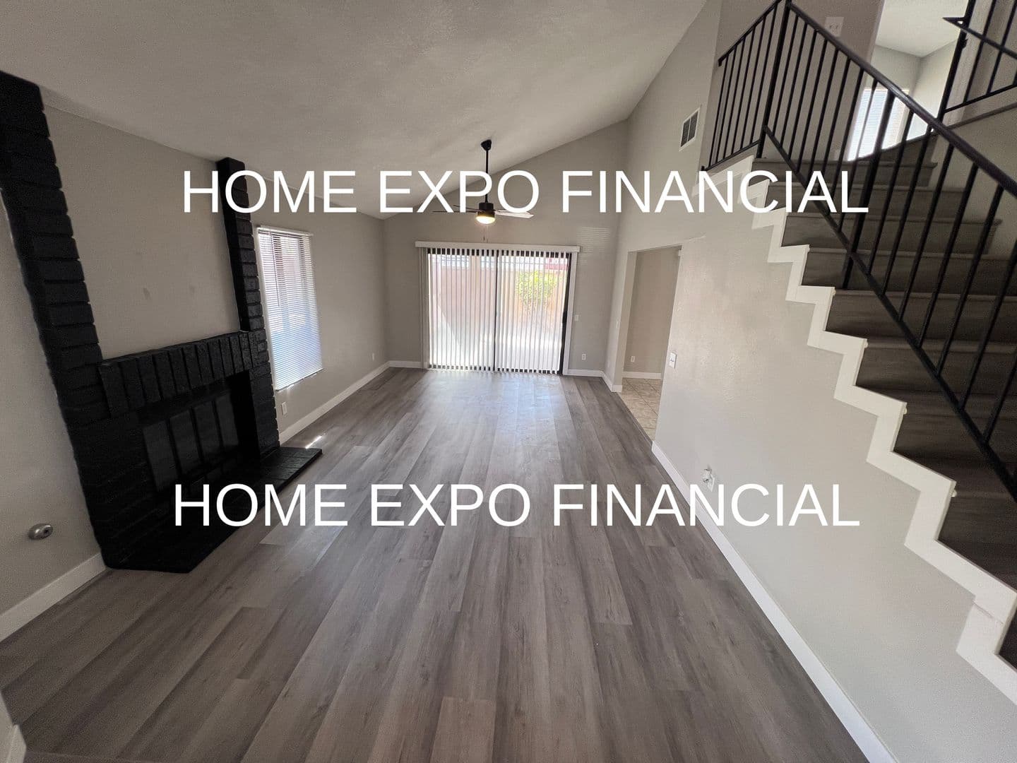 Corona House: 186 Breezewood Rd