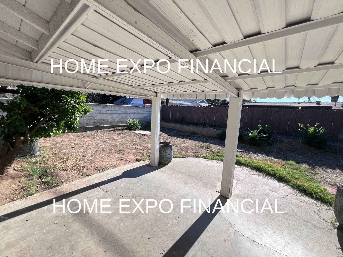 Riverside House: 2840 McKinley St.