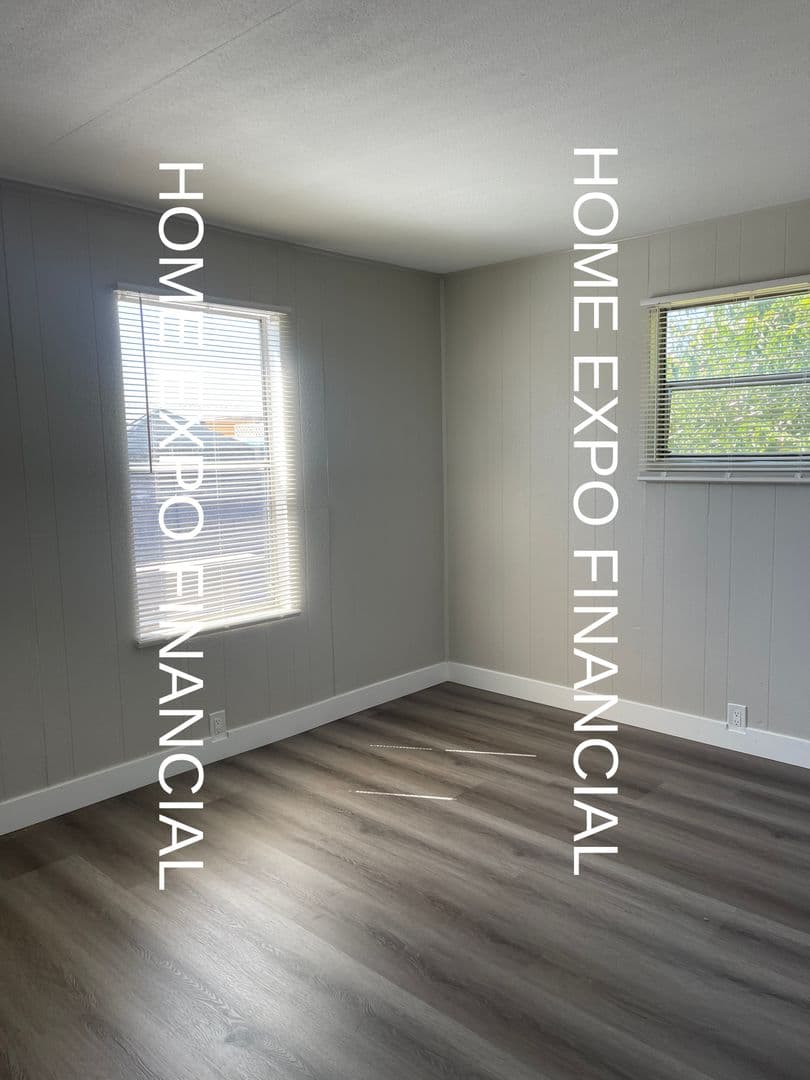 Moreno Valley House: 14969 Vinehill St.