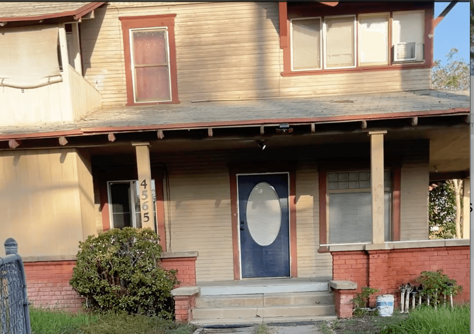 Riverside House: 4565 Park Ave.