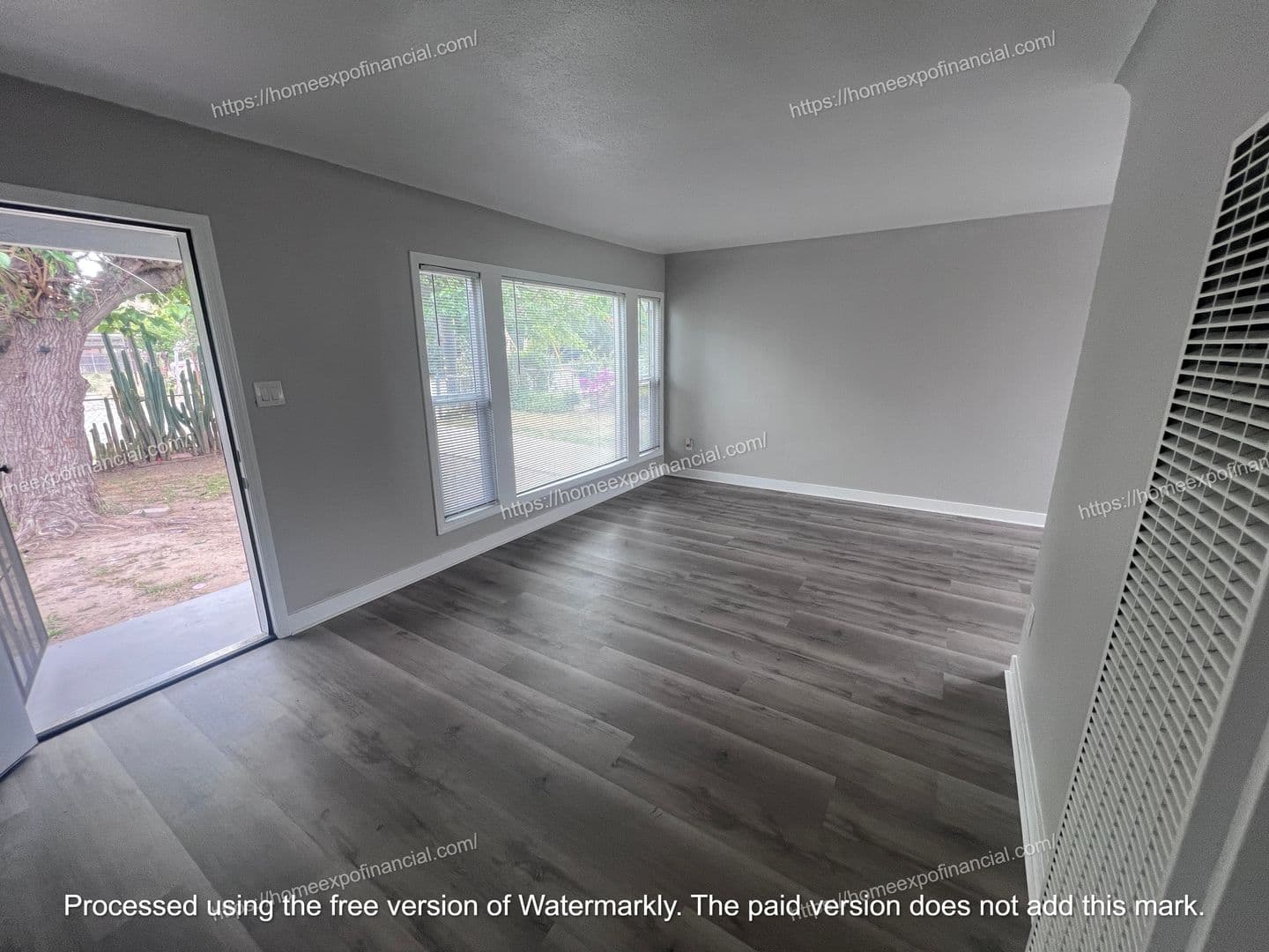 San Bernardino House: 370 W 44th St.