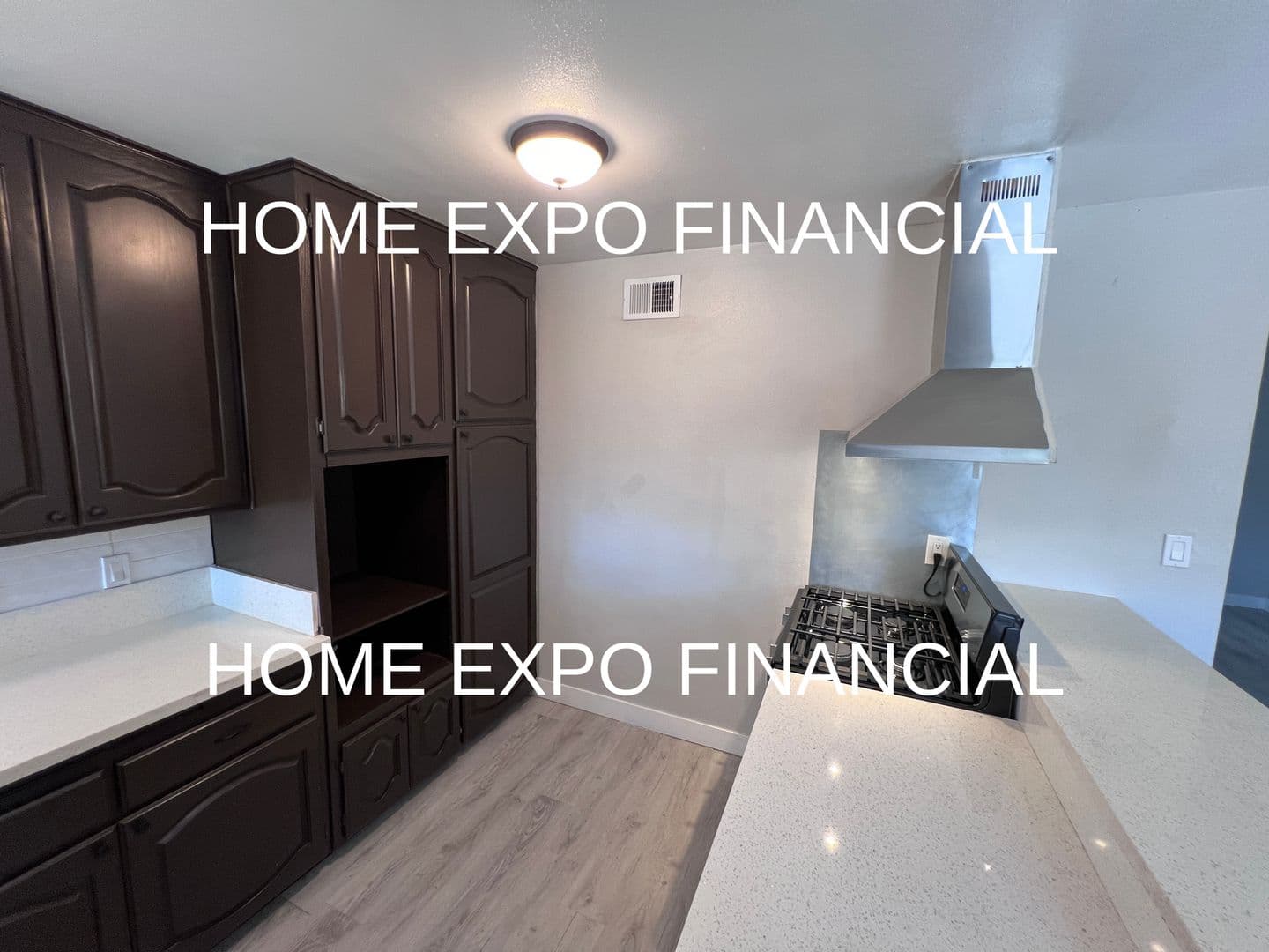 Riverside House: 2840 McKinley St.