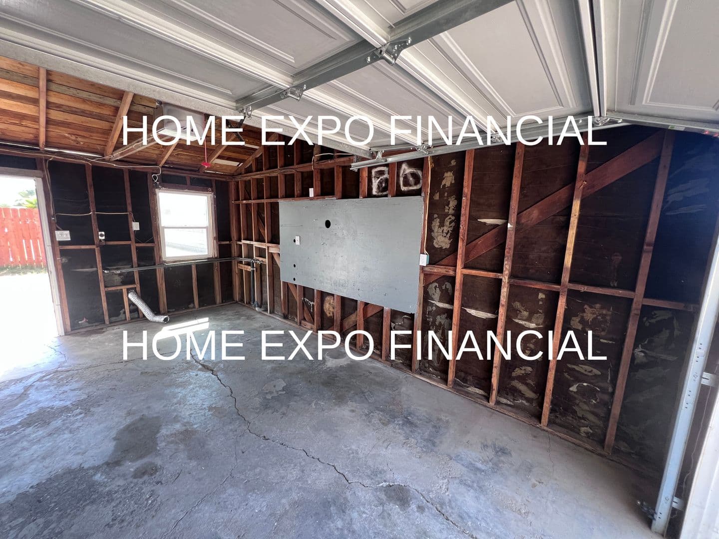 Riverside House: 4256 Avon St.