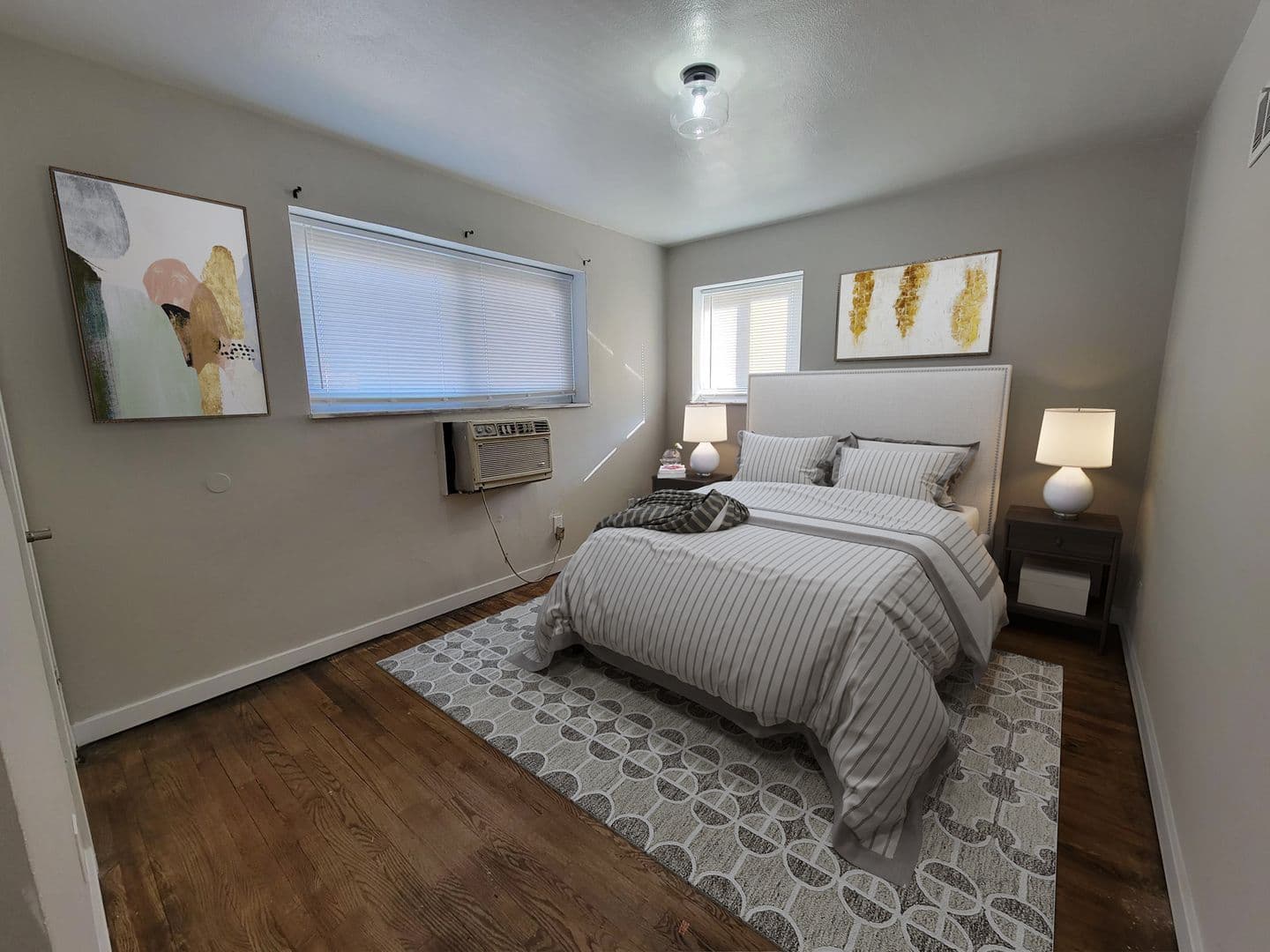 St Louis Apartment: 8700 Crocus Ln