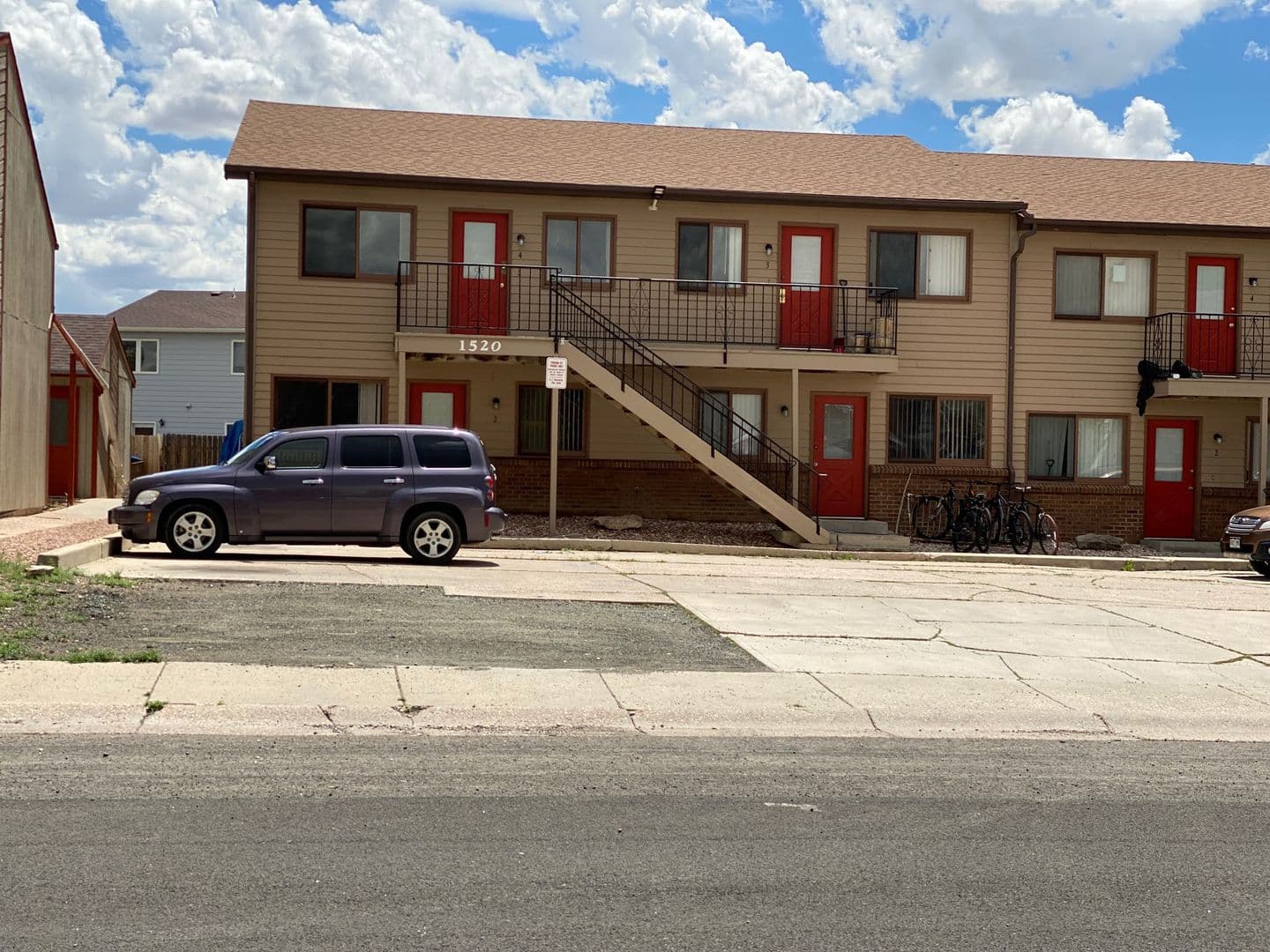 Laramie Apartment: 1520 Palmer Dr