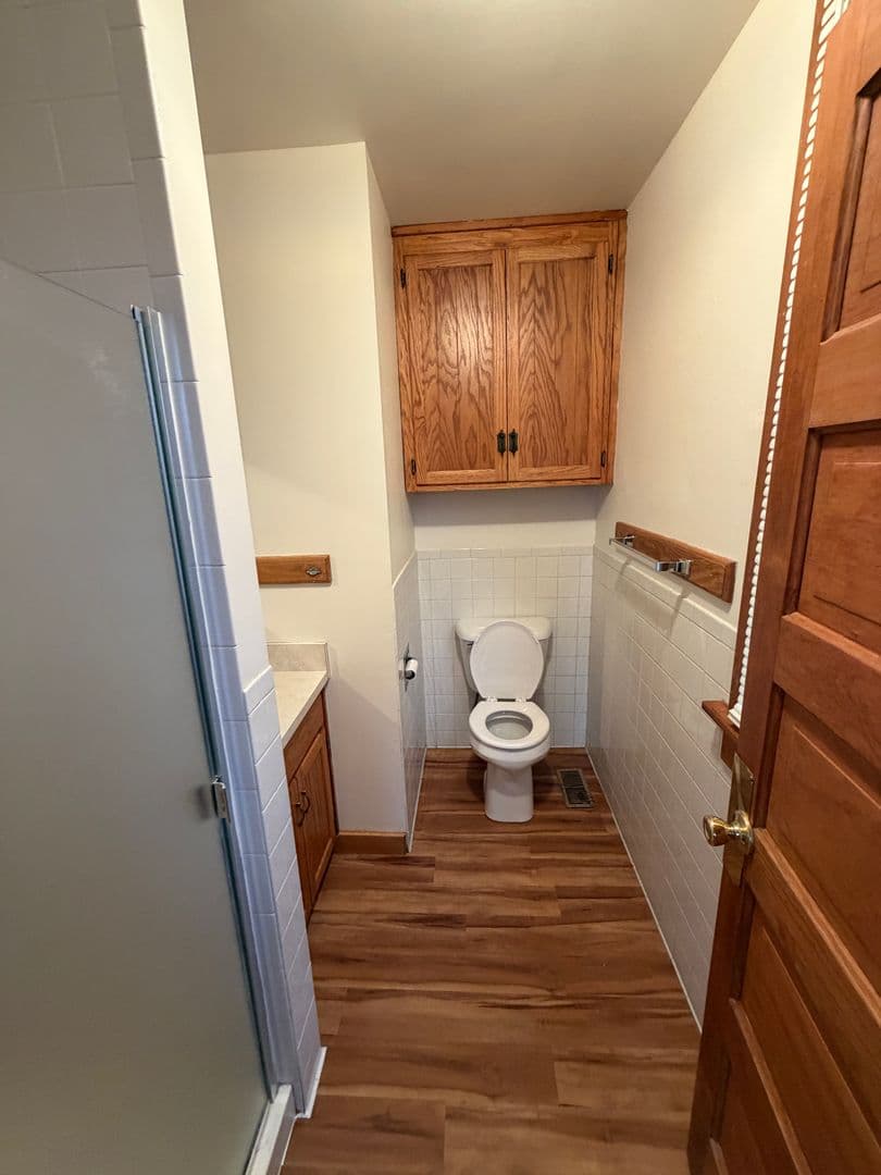 Laramie Apartment: 800 South 9th Street