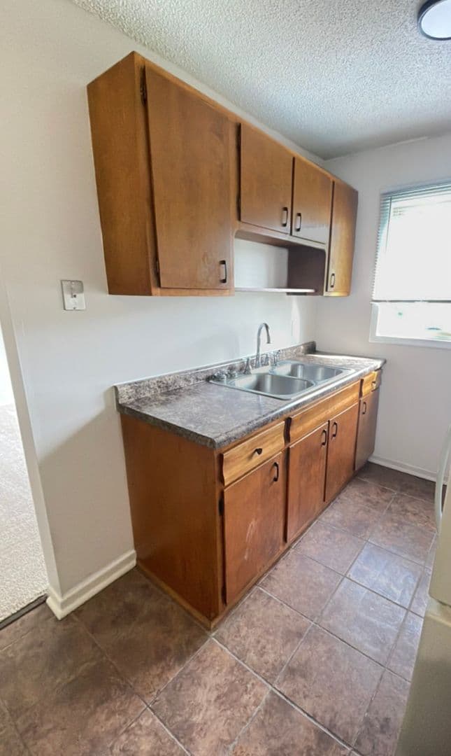 Fridley Apartment: 995 Lynde Drive & 5701 Central Avenue