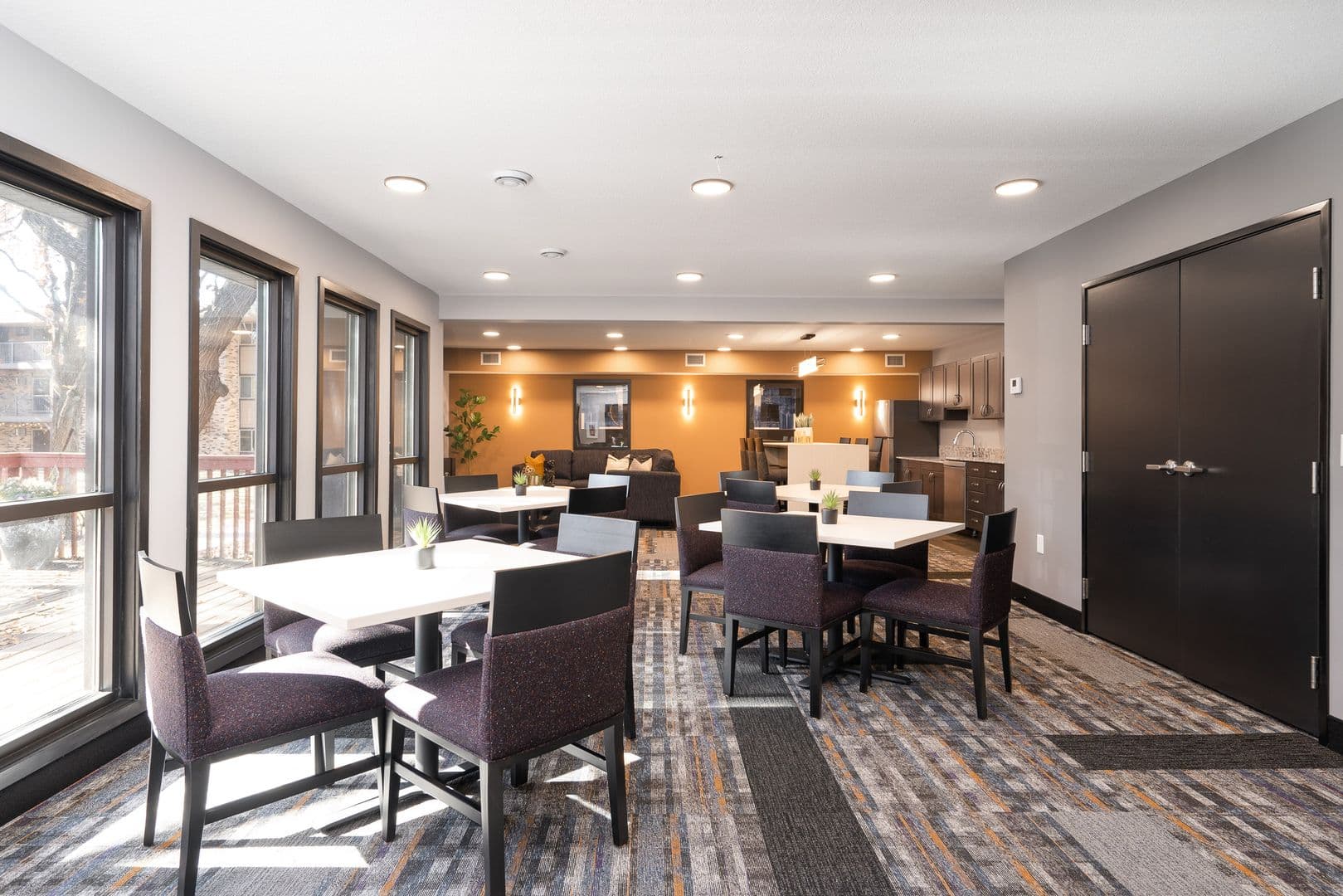 Coon Rapids Apartment: 9985 Butternut Street NW