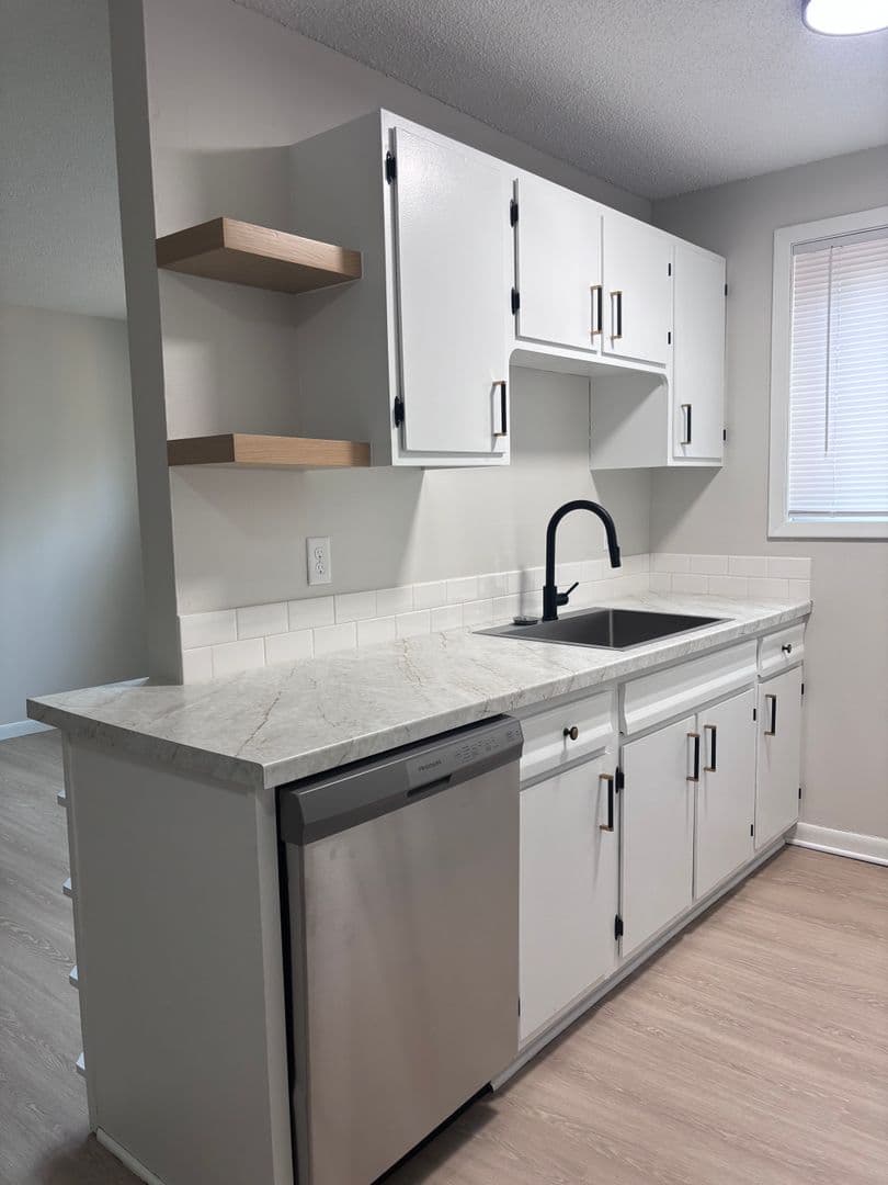 Fridley Apartment: 995 Lynde Drive & 5701 Central Avenue