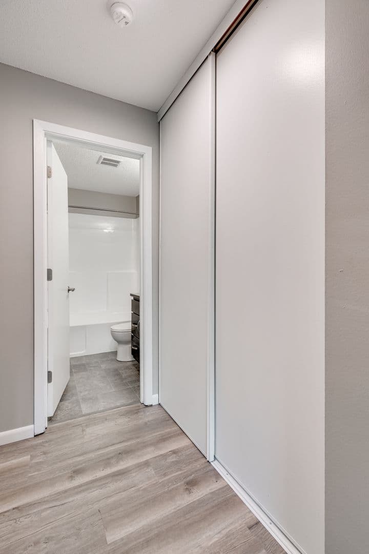 Coon Rapids Apartment: 9985 Butternut Street NW