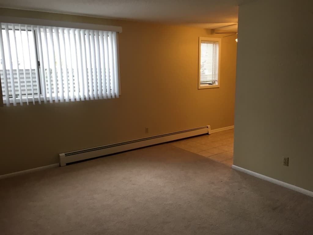 North St. Paul Apartment: 2510 E. 7th Ave.
