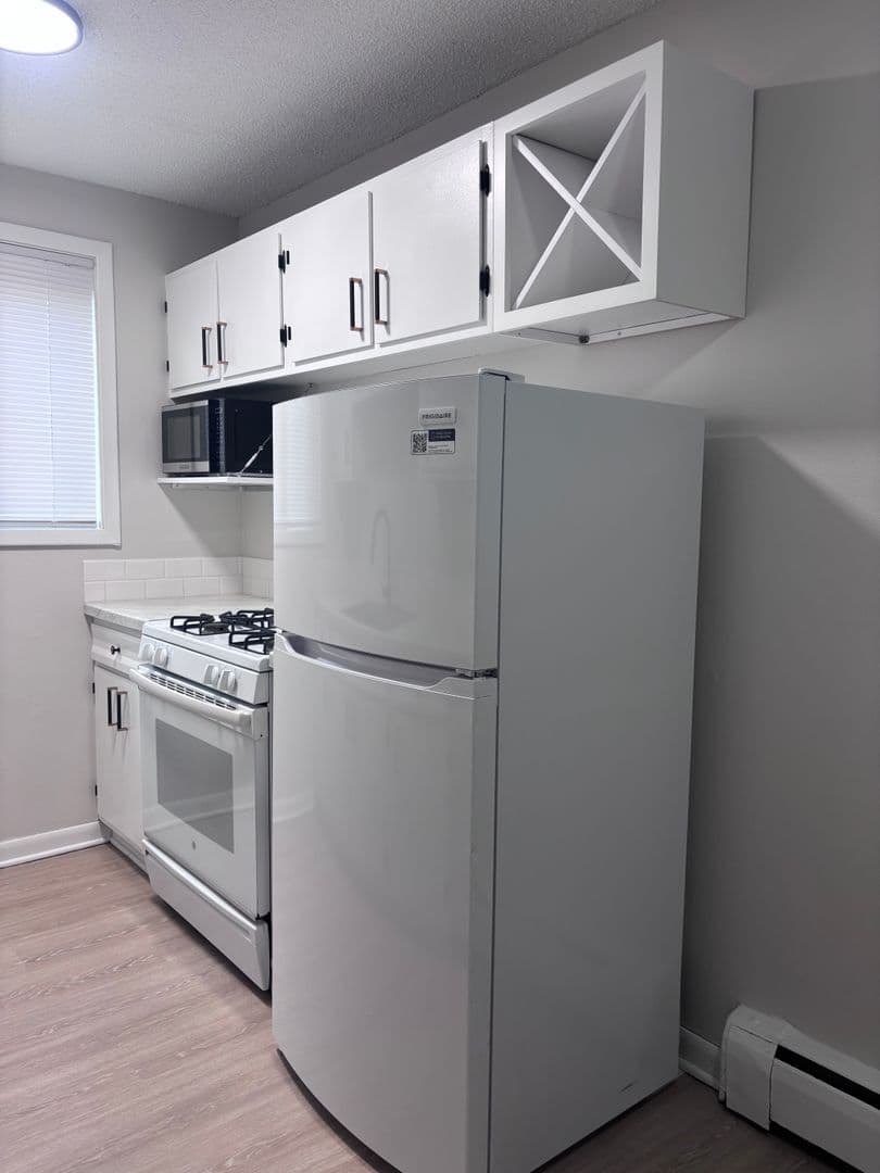 Fridley Apartment: 995 Lynde Drive & 5701 Central Avenue