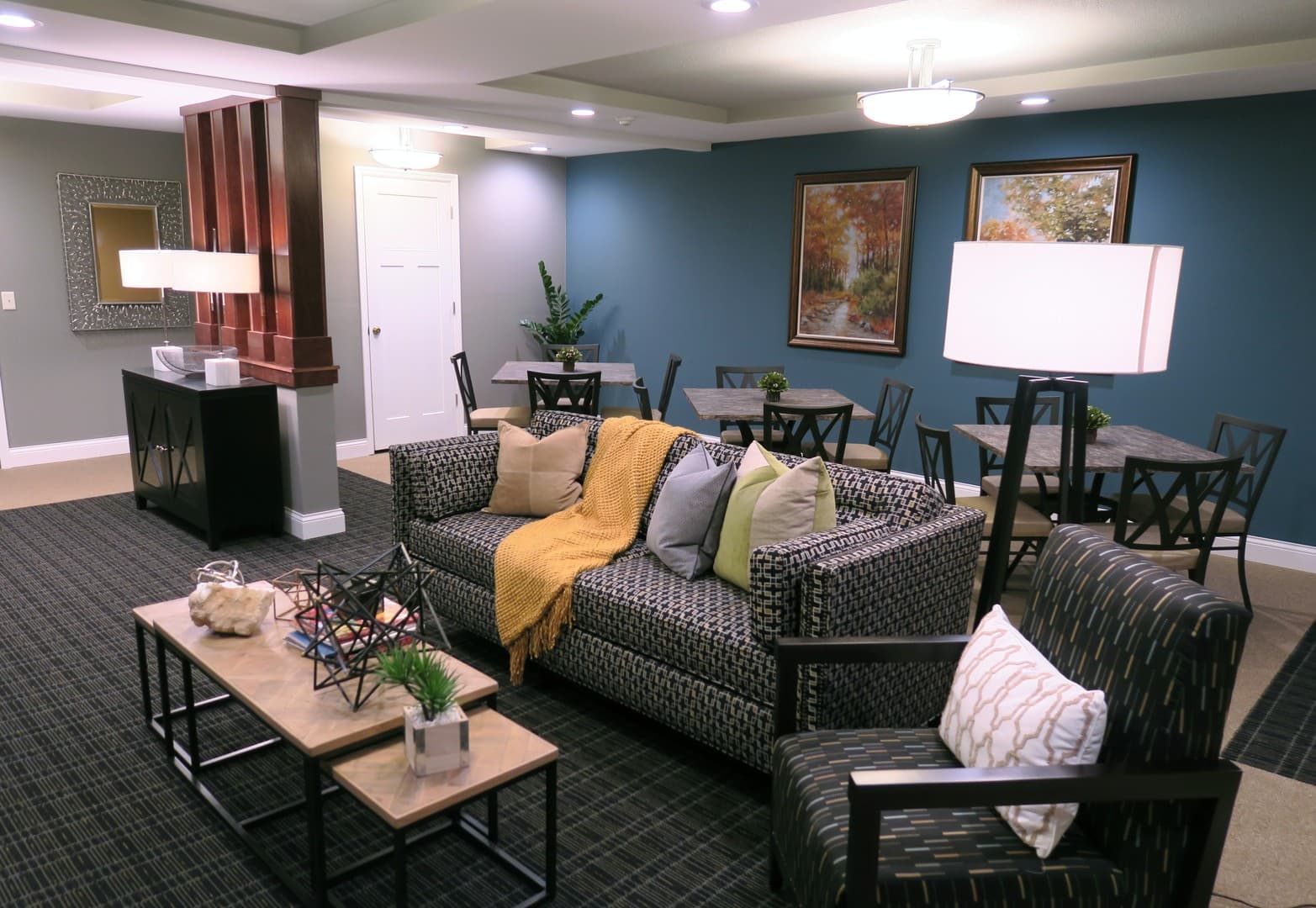 St. Paul Apartment: 1829 Furness Street