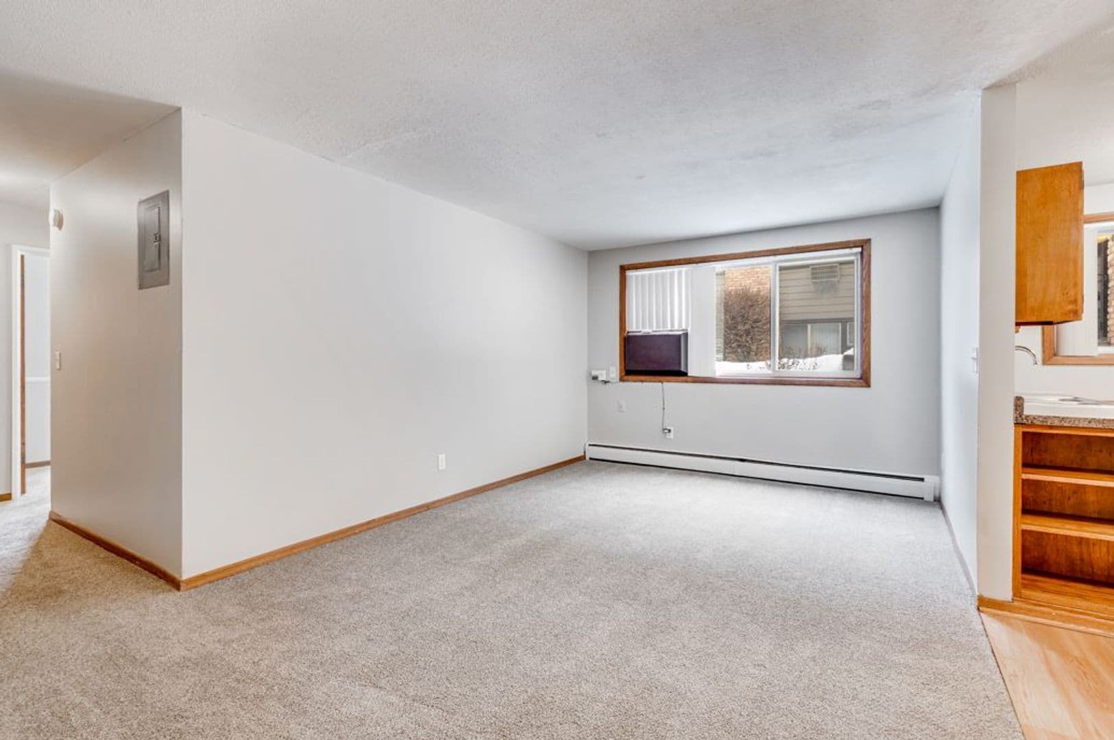 Fridley Apartment: 995 Lynde Drive & 5701 Central Avenue
