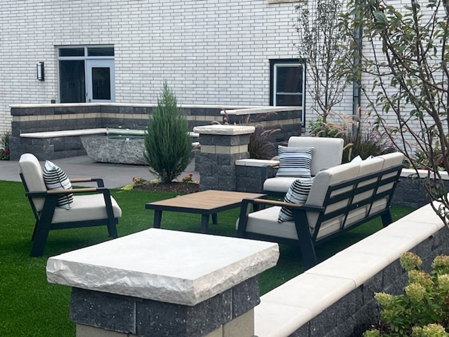 Roseville Apartment: 2914 Snelling Ave N