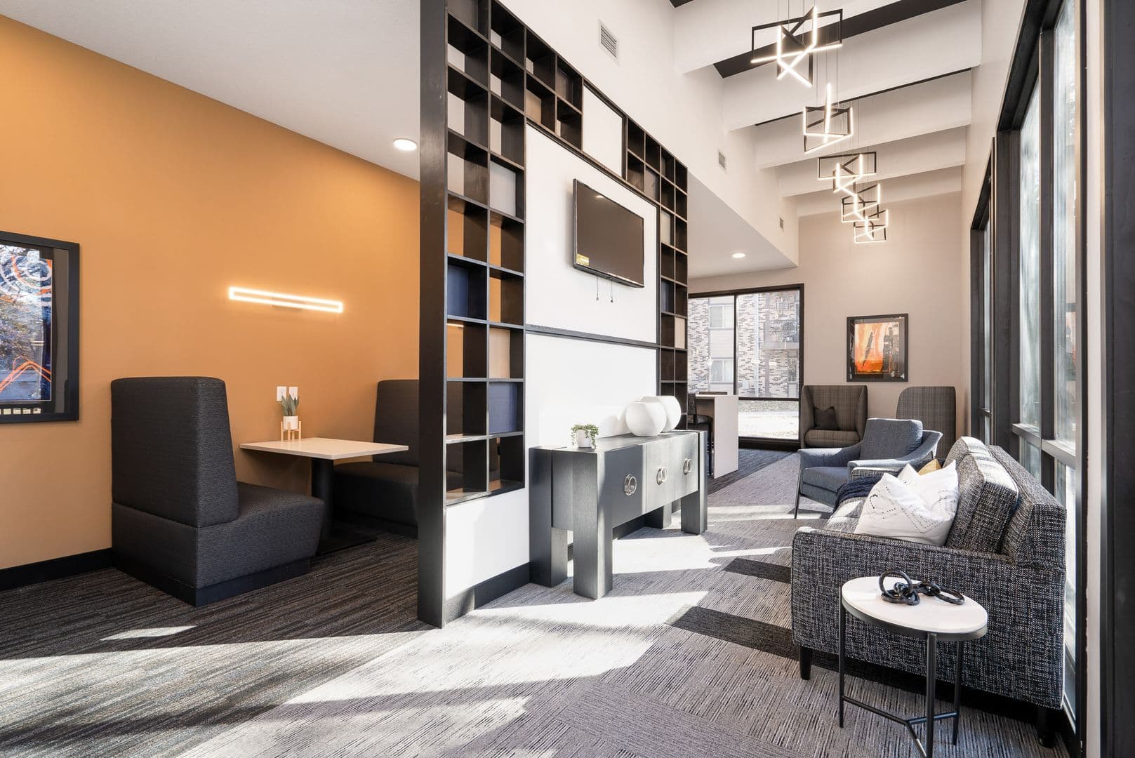 Coon Rapids Apartment: 9985 Butternut Street NW