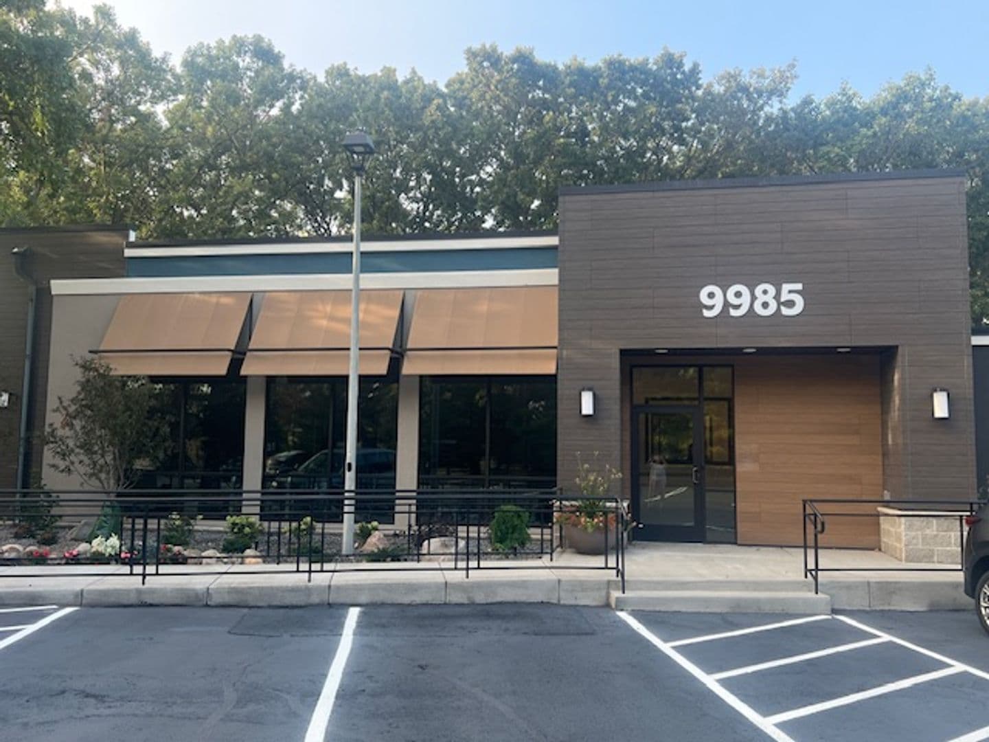 Coon Rapids Apartment: 9985 Butternut Street NW