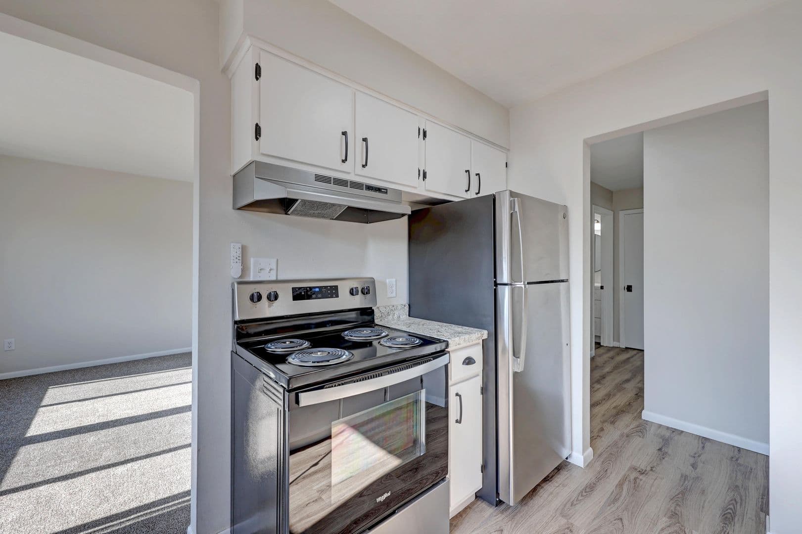 North St. Paul Apartment: 2510 E. 7th Ave.